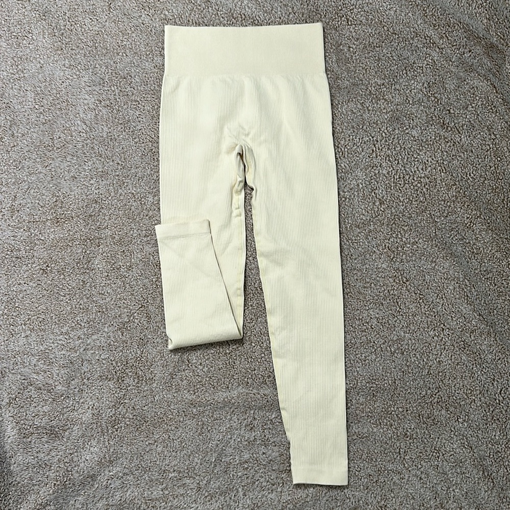 Seamless high rise ribbed leggings